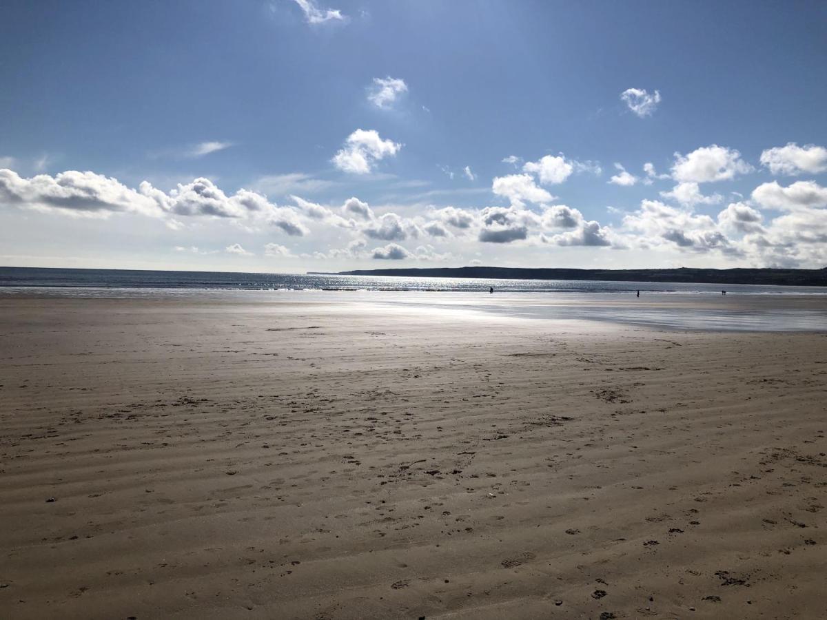 Azure Beach House Filey Exterior photo